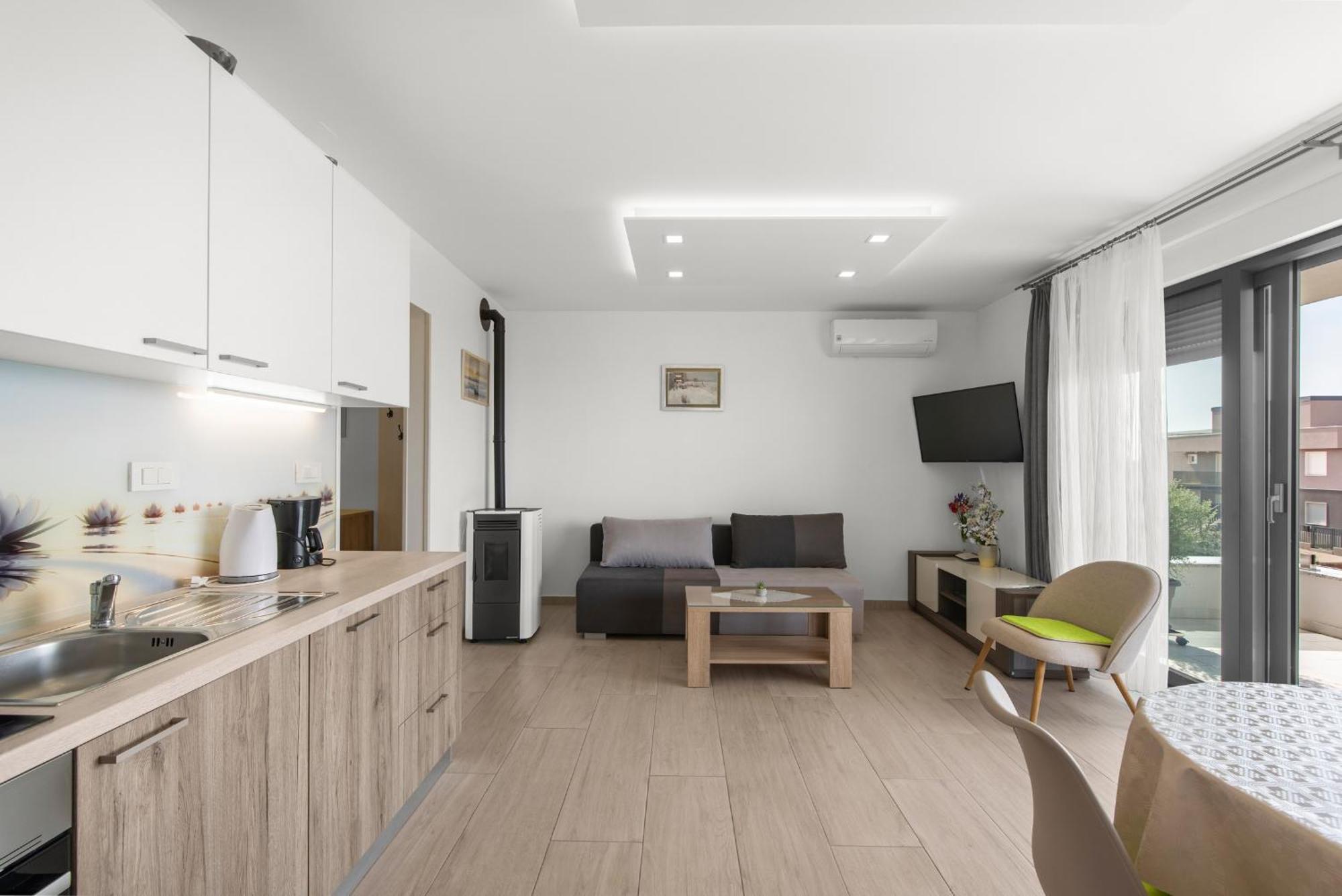 Apart Residence Blue Sea Пореч Стая снимка