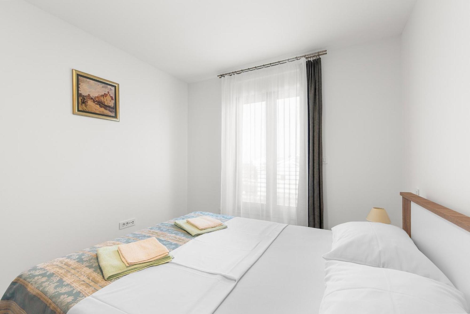 Apart Residence Blue Sea Пореч Стая снимка
